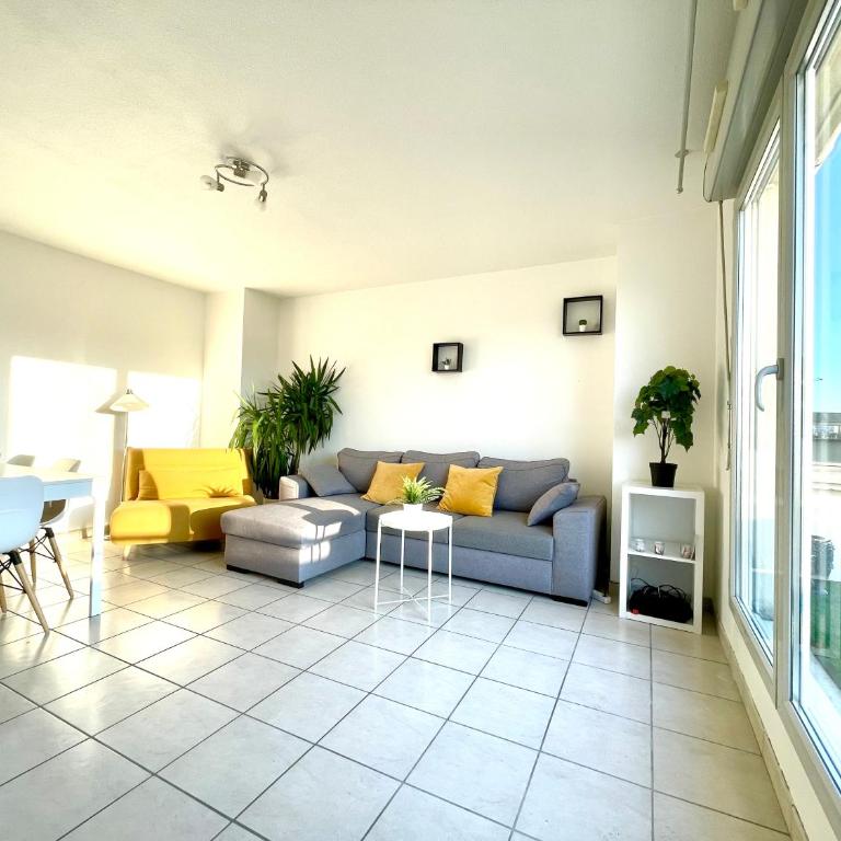 BnGo I Immense RoofTop Lyon I 2 chambres, 2 places parkings, 2 immenses terrasses, 8 personnes - Appartement 2 Chambres avec Terrasse - 25