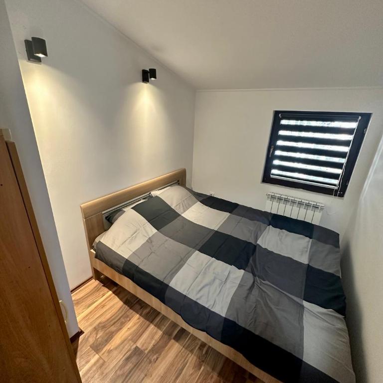 Micic Apartment 2 Divcibare - Apartman sa 1 Spavaćom Sobom - 2