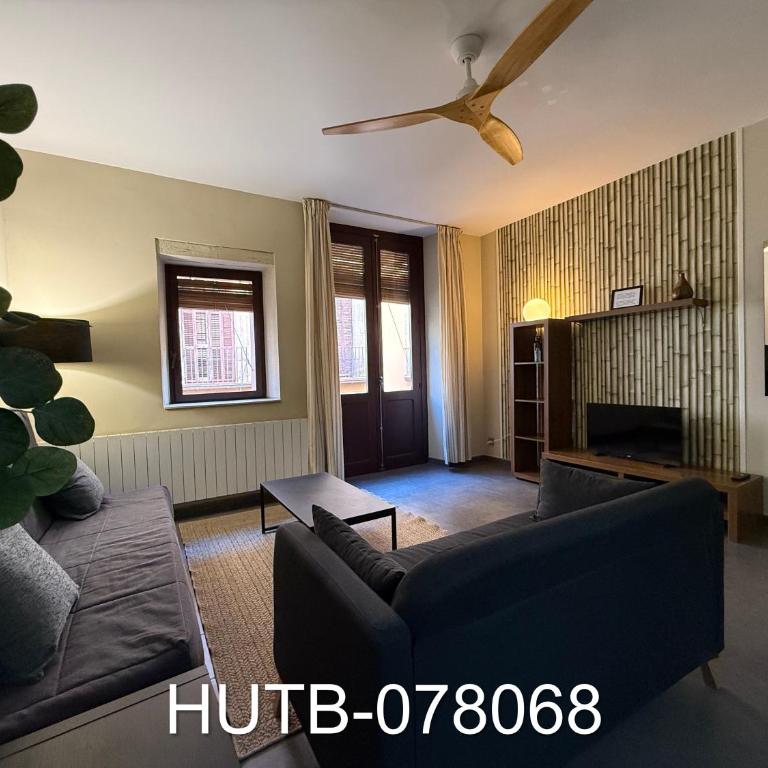 Palau de la música 8 - One-Bedroom Apartment - 1