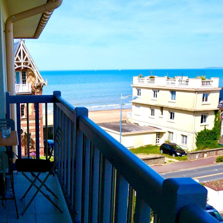 Appartement Vue Mer - 30 m de la plage - 5 minutes à pied du centre ville et du Casino - Apartamento de 1 dormitorio - 2