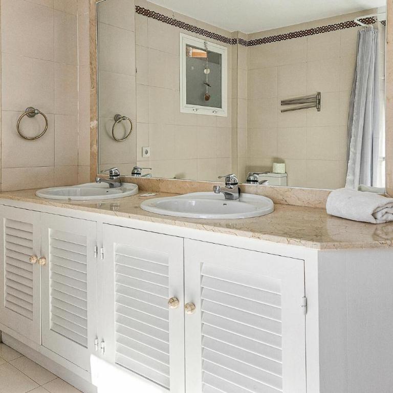 Luxurious Apartment In Calahonda With Wifi - Apartamento de 3 dormitorios - 24