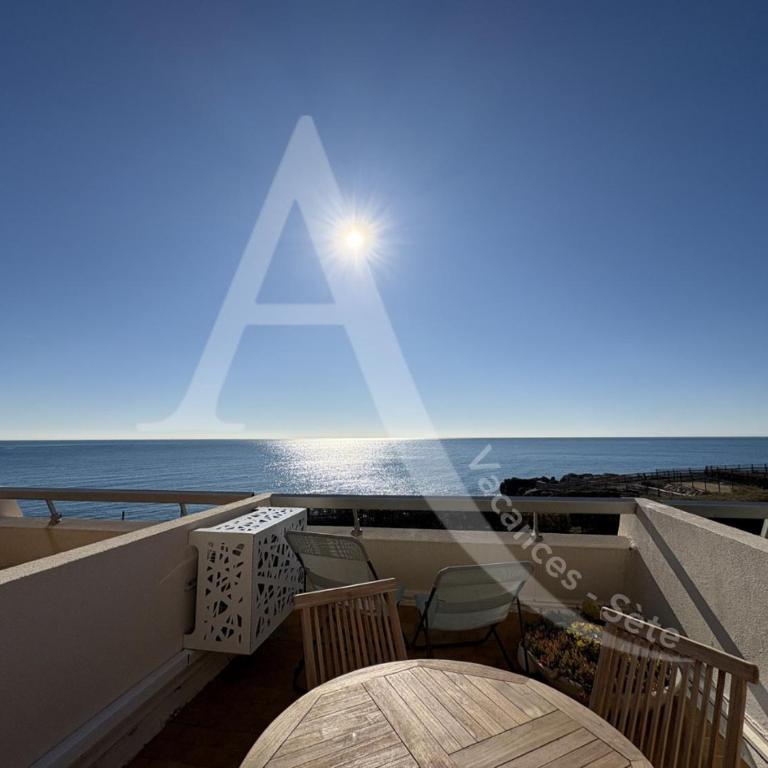 Studio cabine avec loggia et terrasse, 1er ligne et vue mer pour 4 personnes - Studio with Sea View - 14