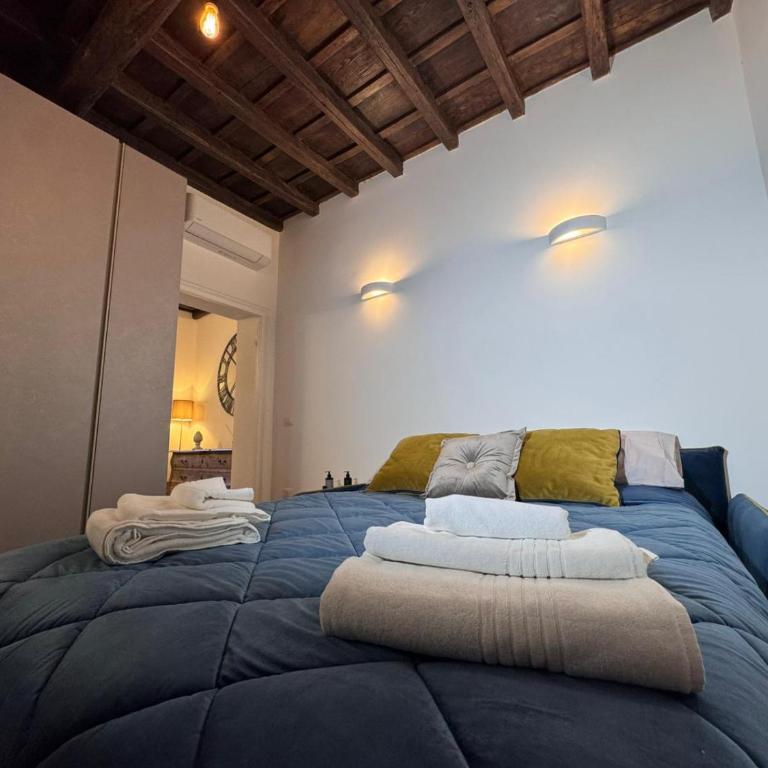 Regina Cappellari - Elegante dimora nel cuore di Roma - Appartamento con 2 Camere da Letto - 1