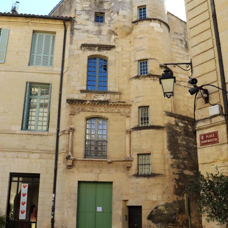 La Tour des Songes Place Dampmartin Uzès - Appartement 1 Chambre - 3