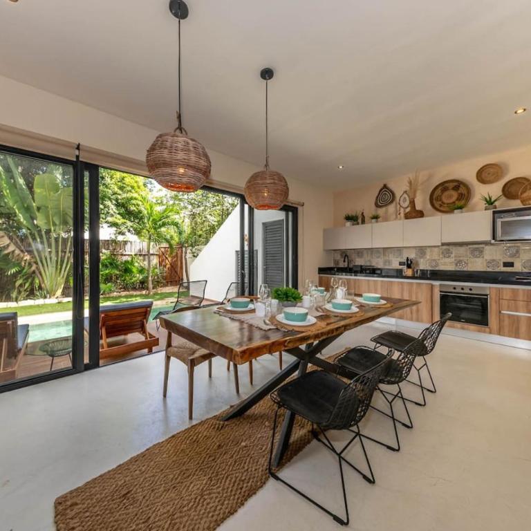Villa Asana with Stunning Luxury Pool and Private Rooftop - Villa con piscina privada - 18
