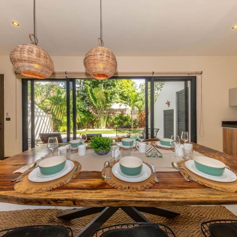 Villa Asana with Stunning Luxury Pool and Private Rooftop - Villa con piscina privada - 19