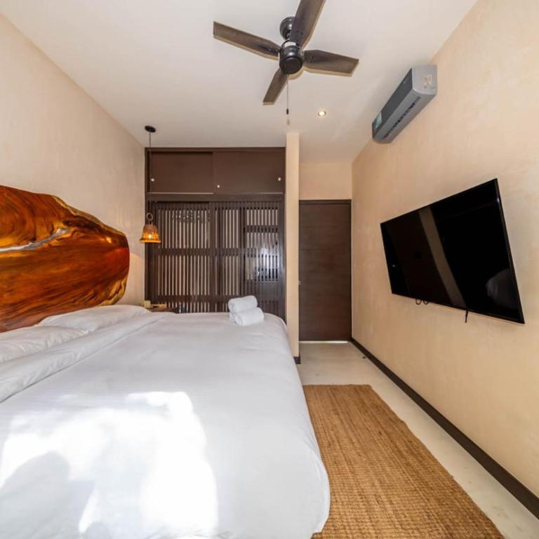 Villa Asana with Stunning Luxury Pool and Private Rooftop - Villa con piscina privada - 27