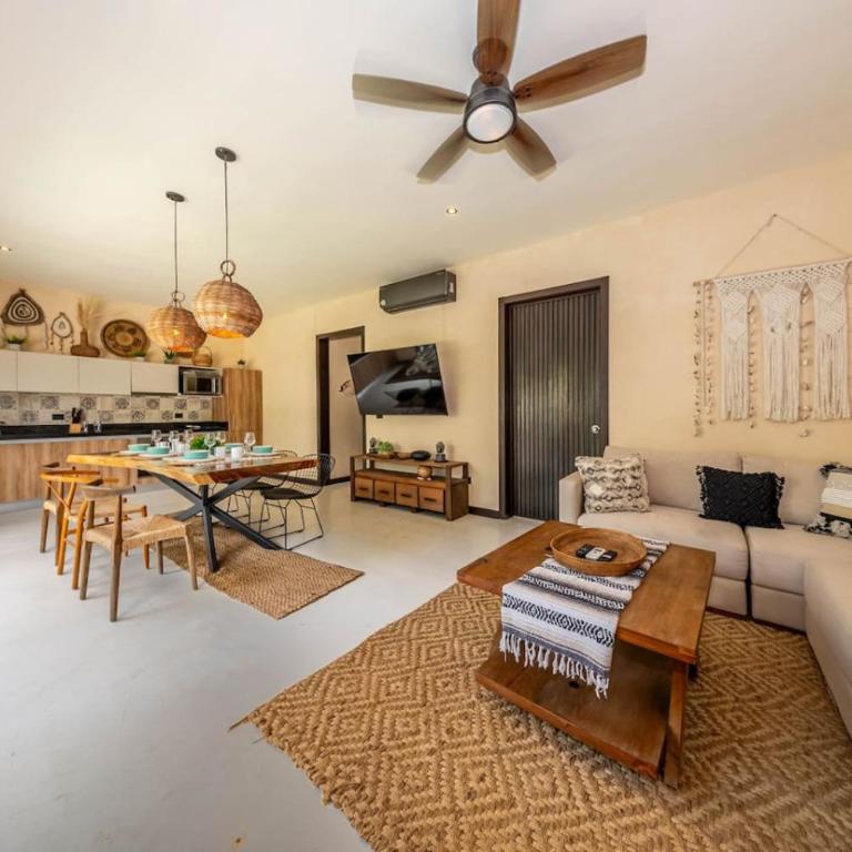 Villa Asana with Stunning Luxury Pool and Private Rooftop - Villa con piscina privada - 39