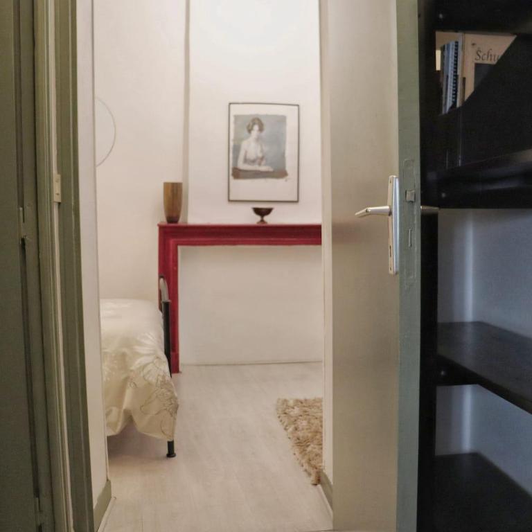 La Tour des Songes Place Dampmartin Uzès - Appartement 1 Chambre - 23