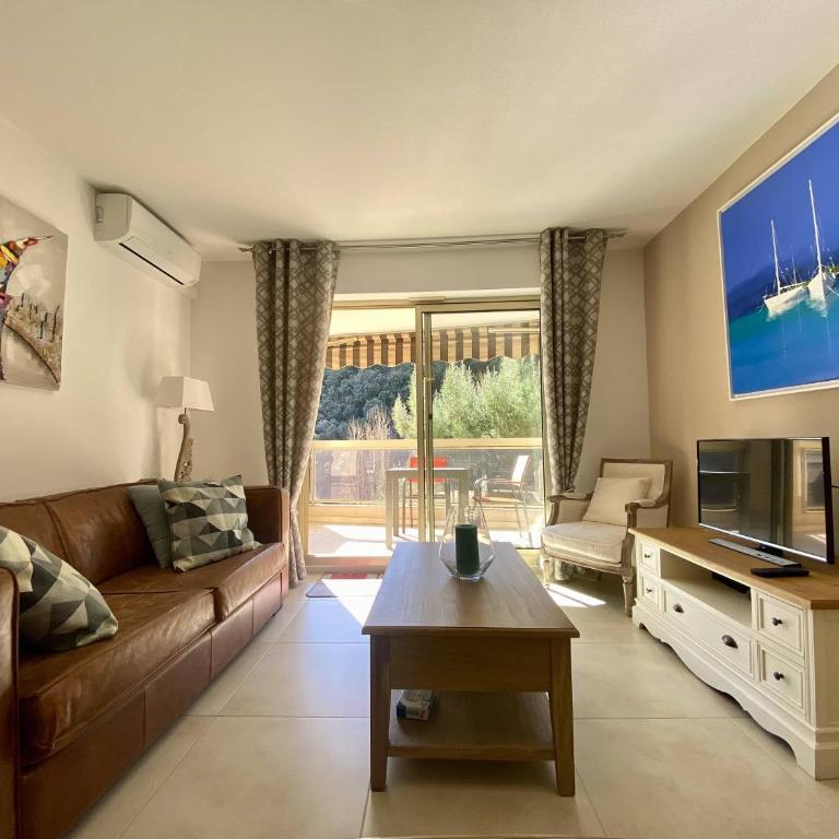 Nice Ouest 2P Sea view, Pool, Quiet - Appartement 1 Chambre - 2