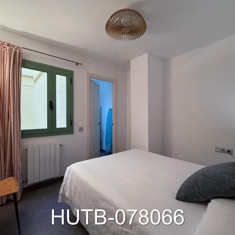 Palau de la música 6 - Two-Bedroom Apartment - 7