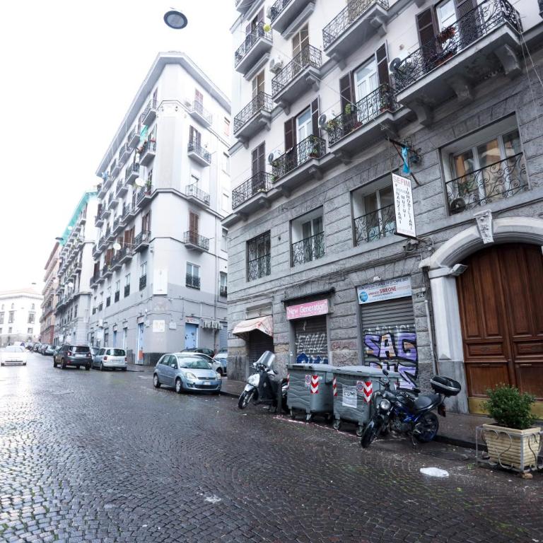 GuestHost - Residenza Mura Greche Historic Center - Appartamento con 2 Camere da Letto - 29