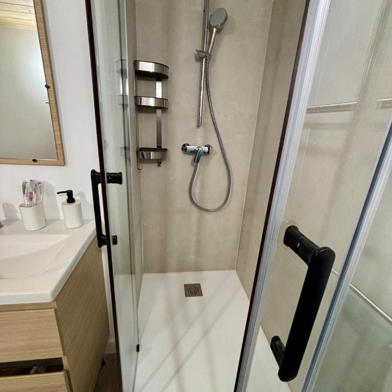PartDieu tout neuf, climatisation ! - Appartement 1 Chambre - 6