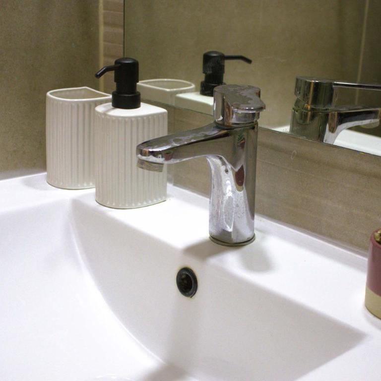 HOM I Amplio depto 1D1B Metro Plaza Egaña Parking PE203 - Apartamento - 4