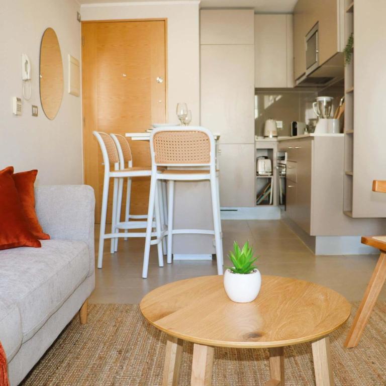 HOM I Amplio depto 1D1B Metro Plaza Egaña Parking PE203 - Apartamento - 31