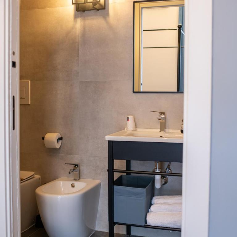Dimora San Lorenzo - Deluxe Double Room with Balcony - 11