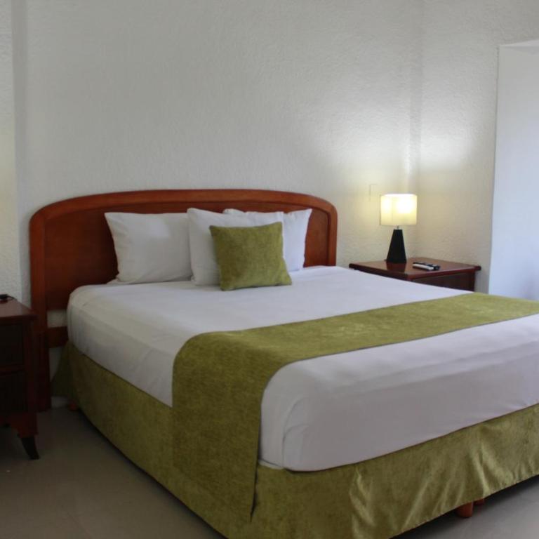 Pok Ta Pok Hotel - Double Room - 2