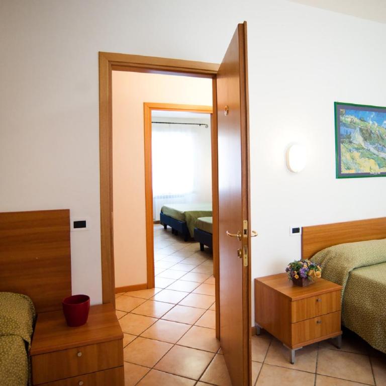 Hotel La Toscana - Camera Quadrupla - 6