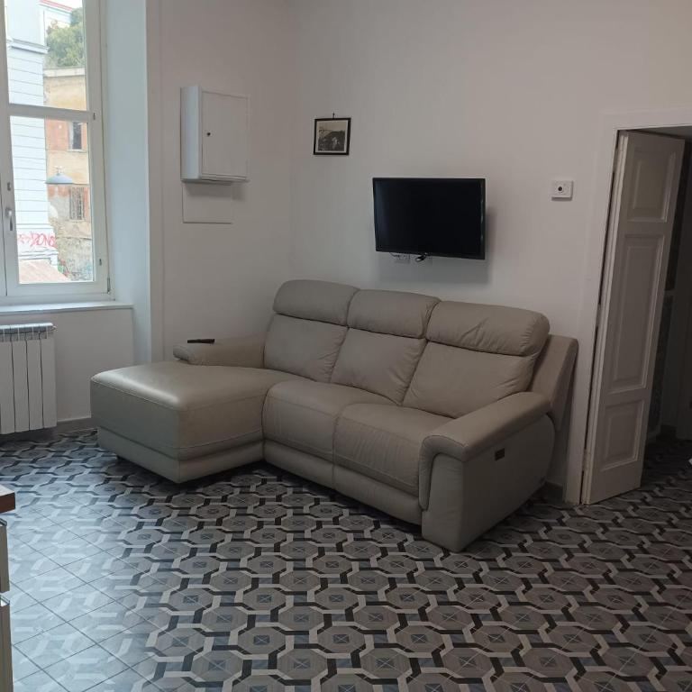 Domus Archivii - Three-Bedroom House - 14