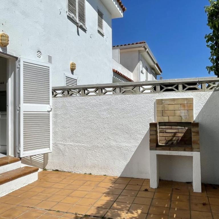 LA VINYA 99 b - Casa - 28