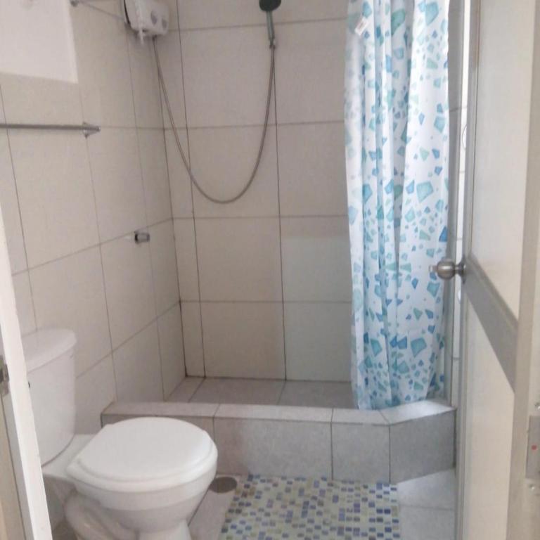 Lindo depa cama Queen centro de Huancayo - One-Bedroom Apartment - 13