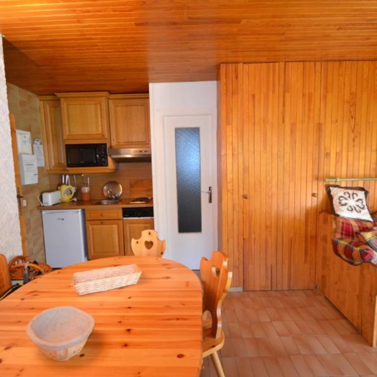 Appartement rustique à Courchevel, près des pistes - Two-Bedroom Apartment - 4