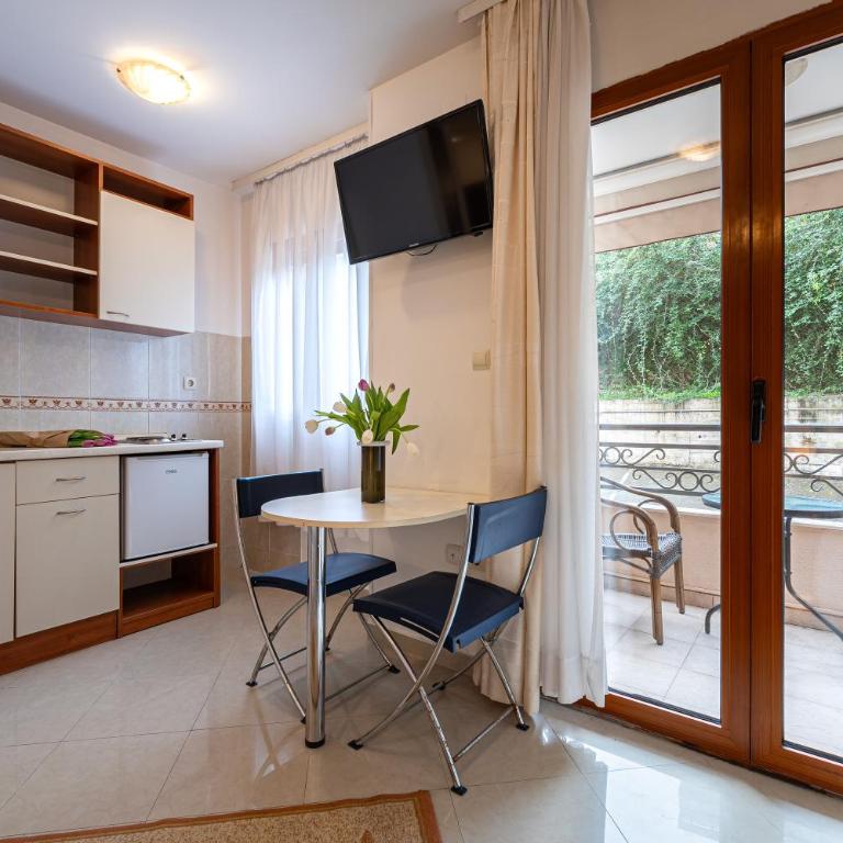 Maslina Residence - Superior Studio - 7