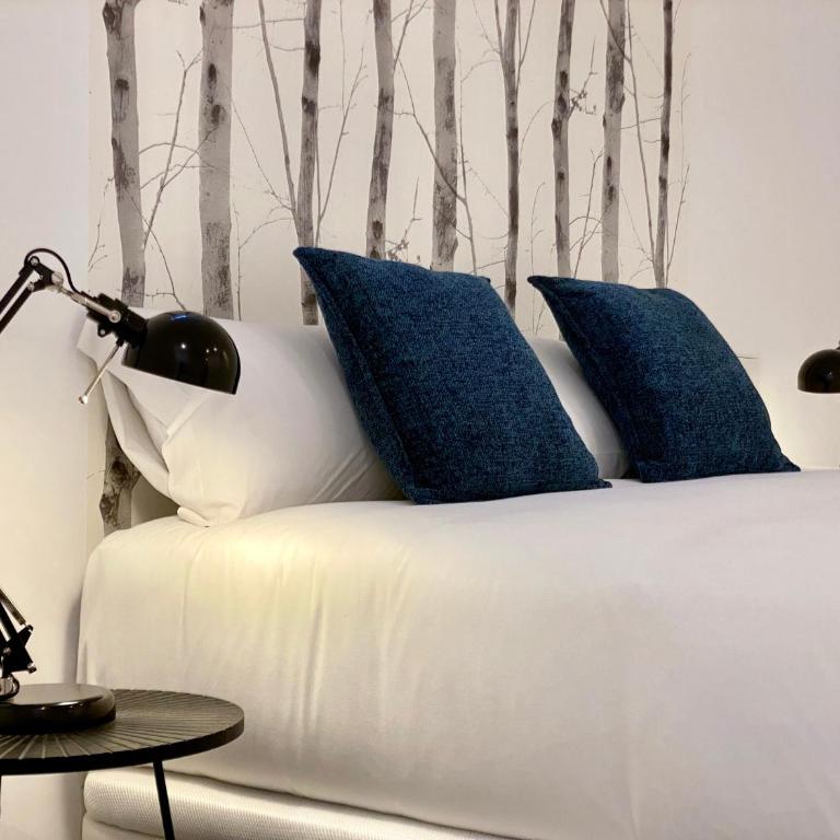 Charming Urban La Latina - One-Bedroom Apartment - 9