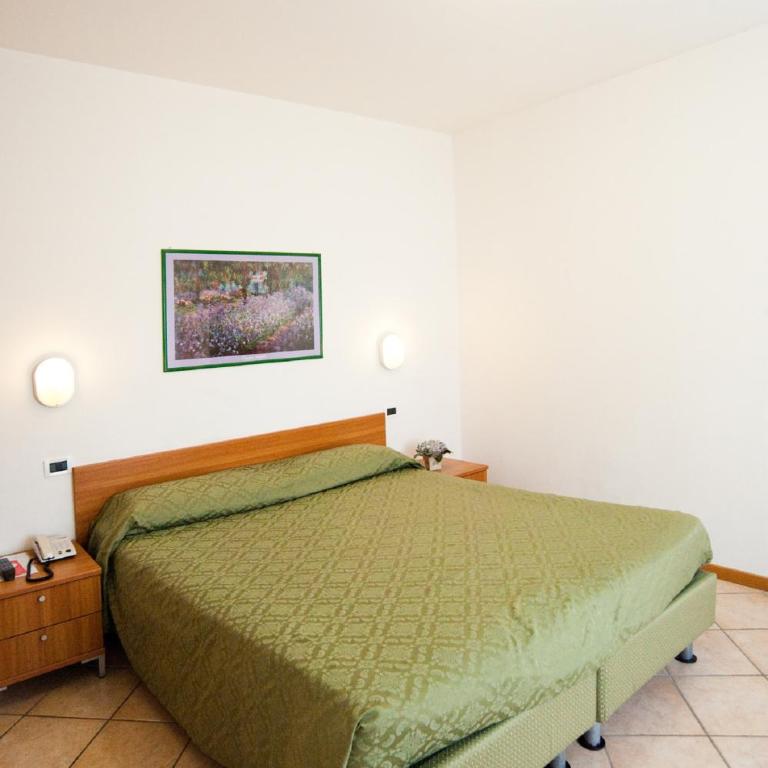 Hotel La Toscana - Camera Matrimoniale/Doppia con Letti Singoli - 7