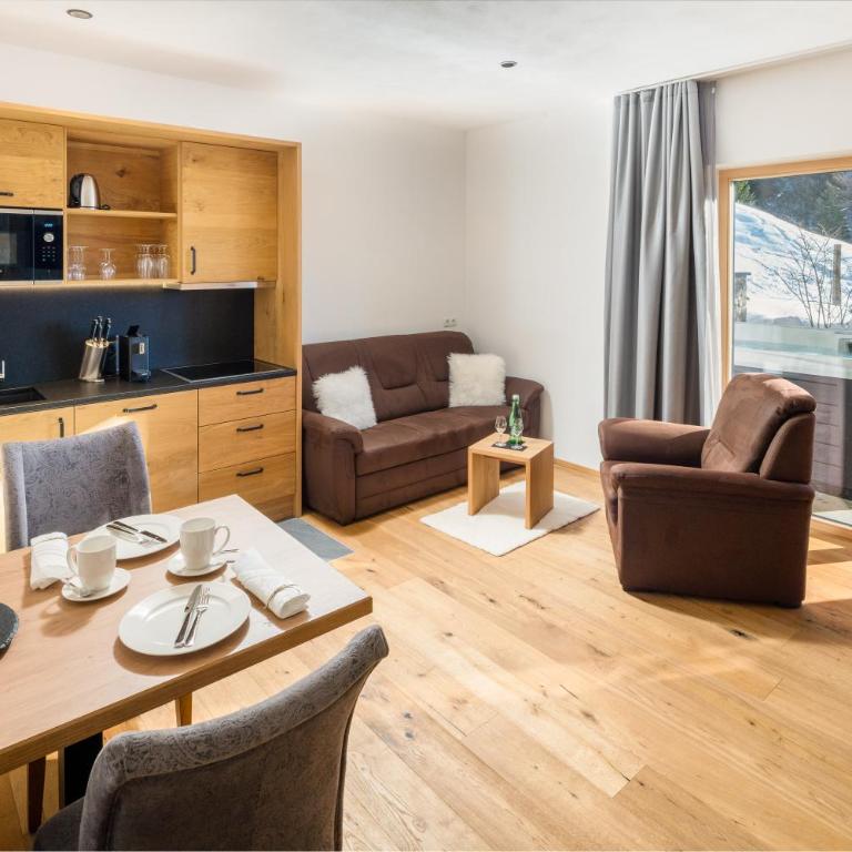 Hotel Regnum Zegg - Deluxe Suite - 10