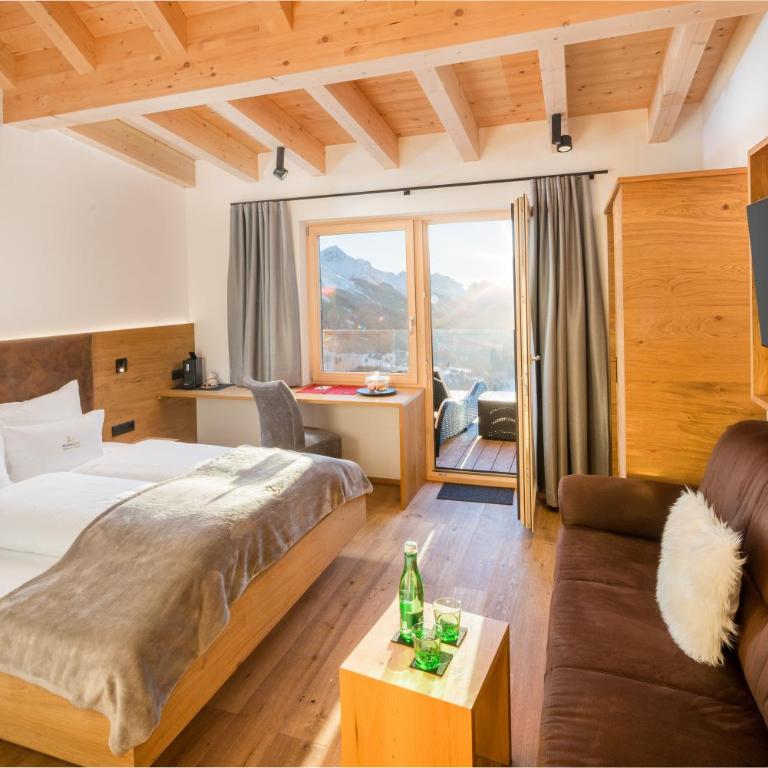 Hotel Regnum Zegg - Deluxe Doppelzimmer - 13