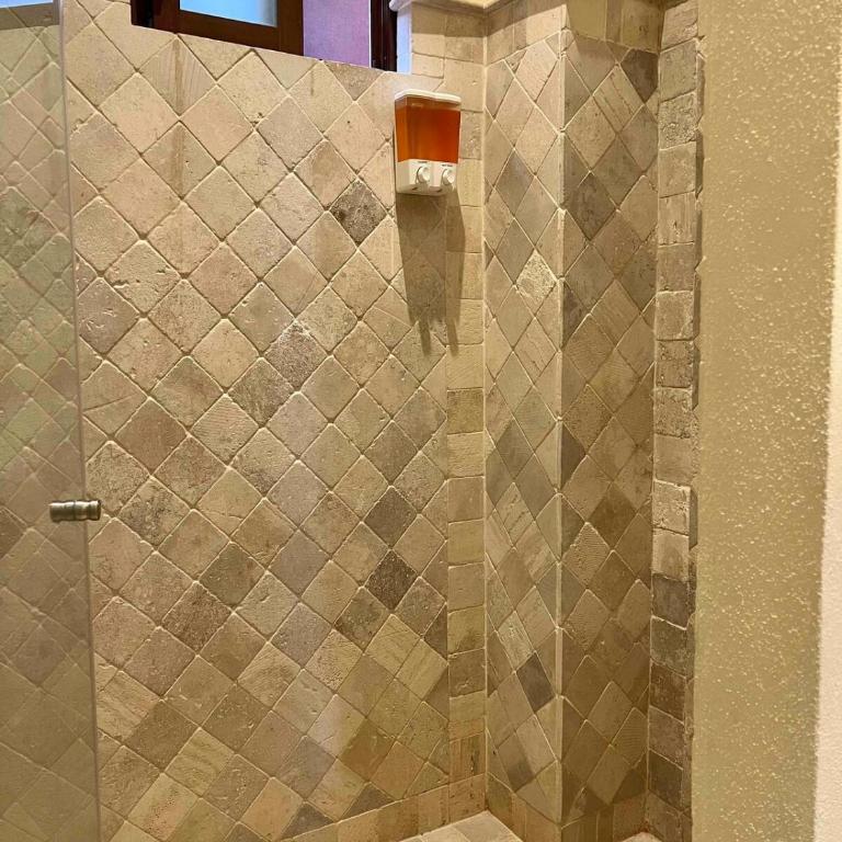 Elegant 3BR Condo 5 Star Amenities near Centro - Apartamento de 3 dormitorios con balcón - 39