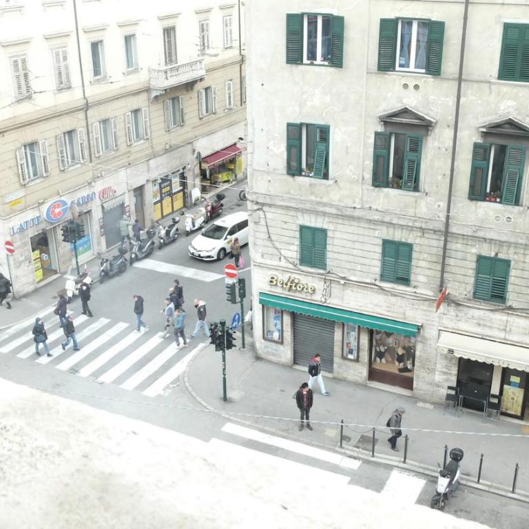 B&B Piazza Goldoni - Budget Double Room - 3