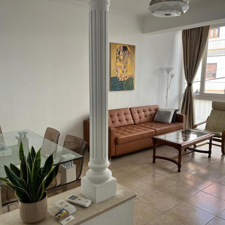 Perfect place for fun in the sun! - Two-Bedroom Apartment - 7
