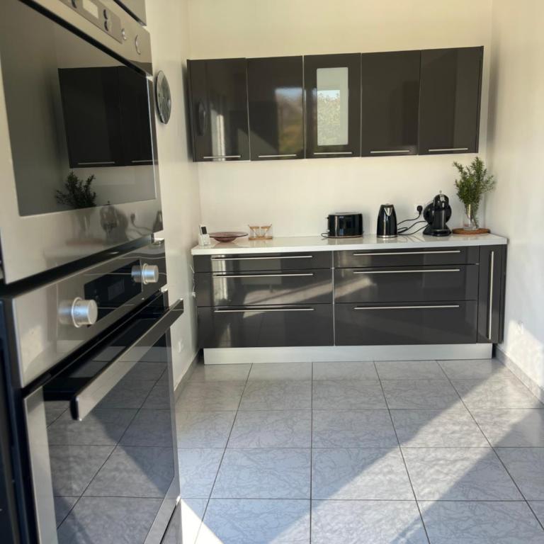 Villa climatisé avec piscine - Maison 3 Chambres - 31