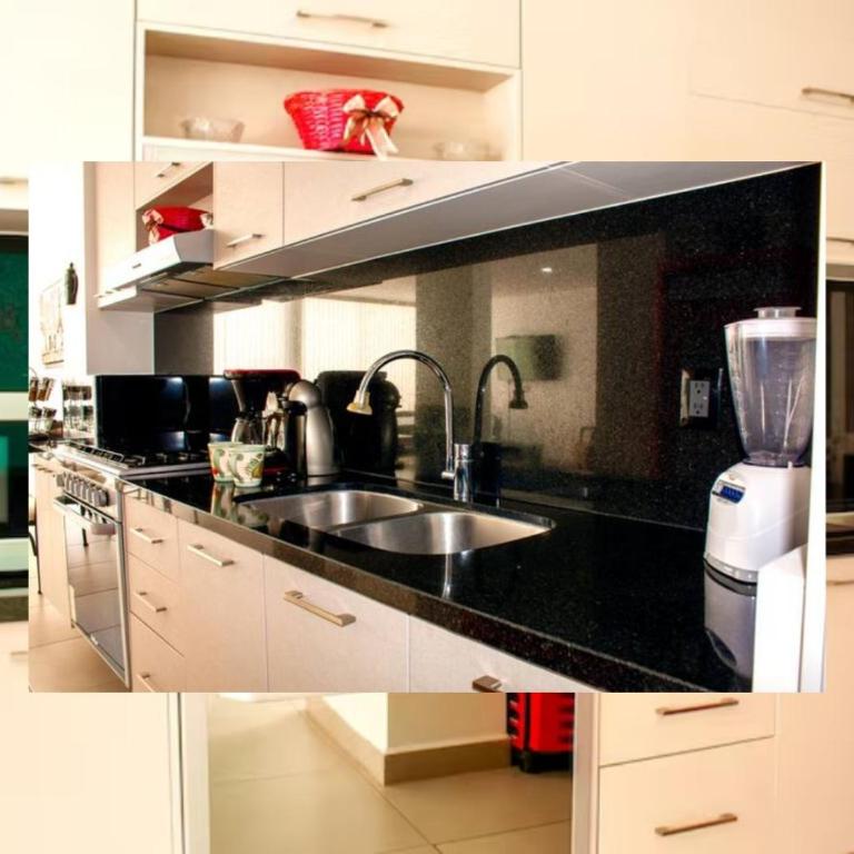 Ϲasa Amazcala Beautiful House in Zibata Golf Club - Three-Bedroom House - 6