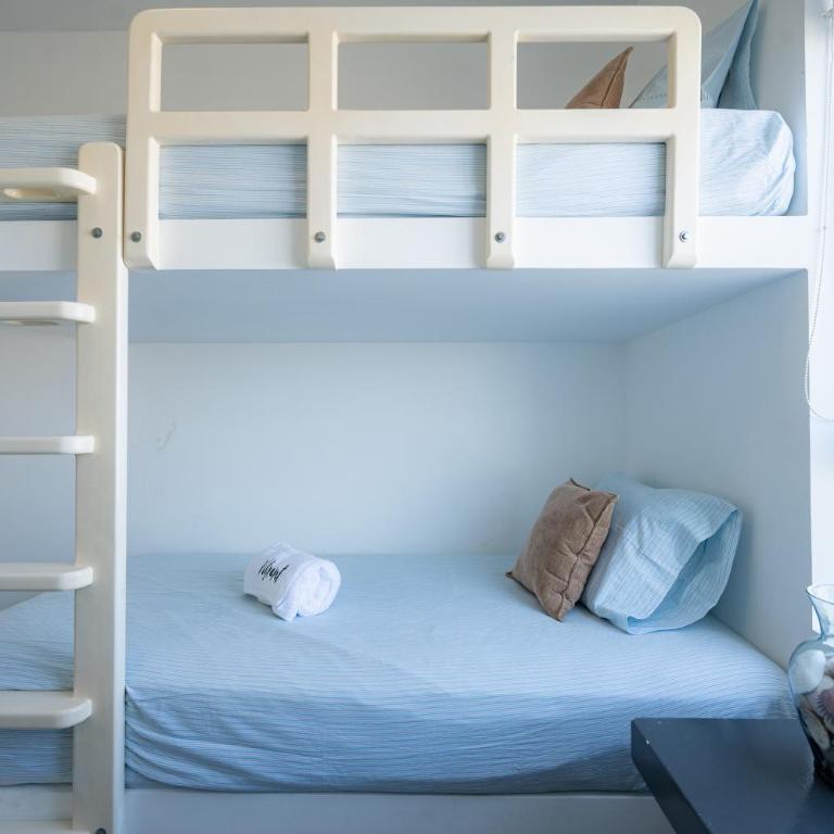 Sotavento Oceanfront Condos by Vibrant - Three-Bedroom Apartment with Sea View - 4