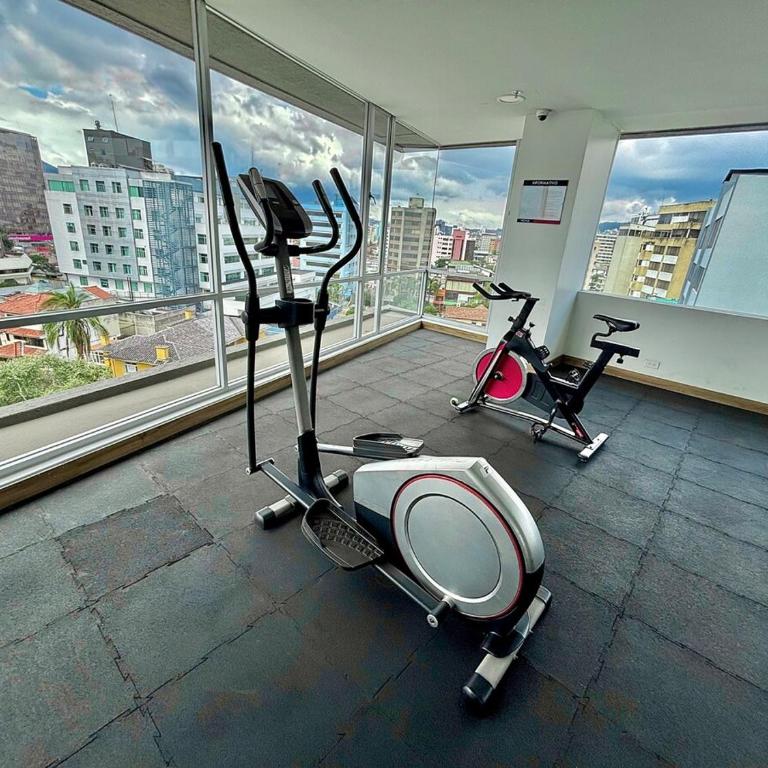 Modern downtown apartment with gym and view - Apartamento de 2 dormitorios - 10