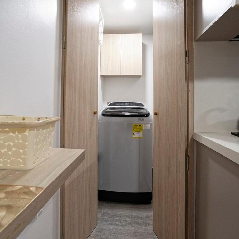 Diseño único y encanto en un barrio tranquilo, - Studio Apartment with One Double Bed - 22