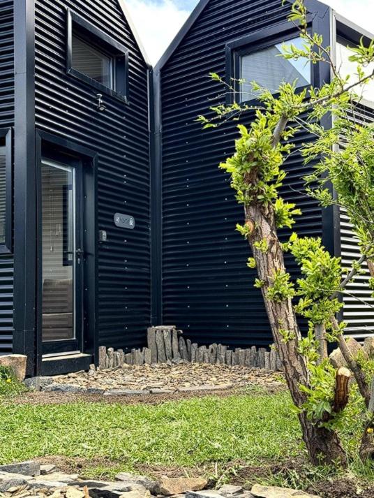 Eco TinyHouse con hermosa vista y aire acondicionado - Apartamento de 1 dormitorio - 12