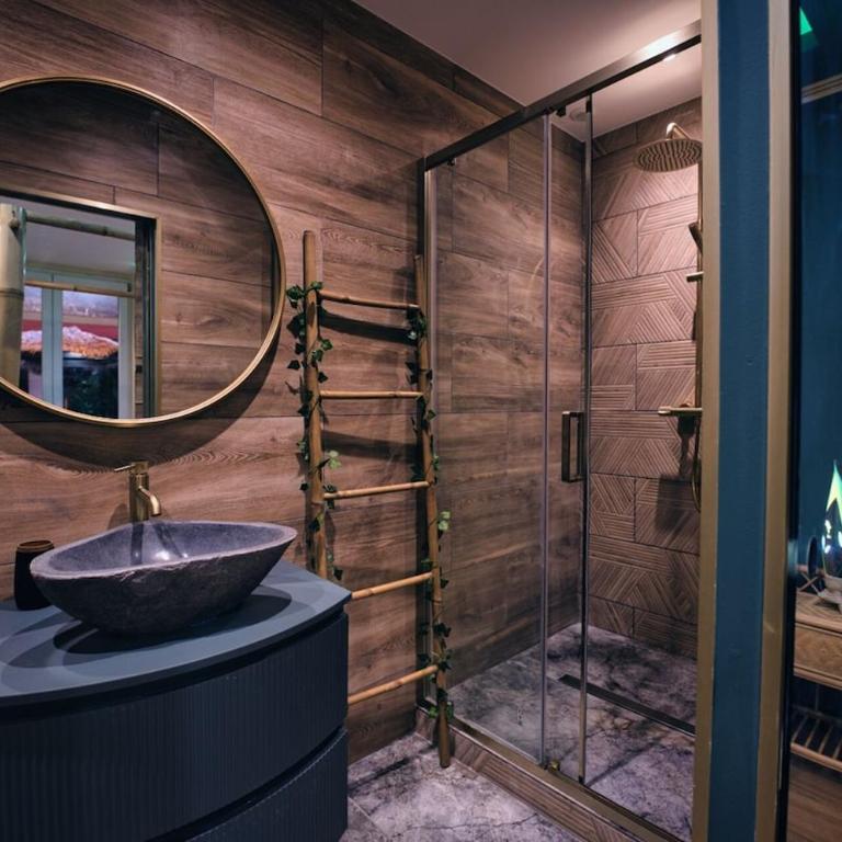 Stanislas Sensual Bali Love Room Jacuzzi 300m place Stanislas - Appartement 1 Chambre - 9