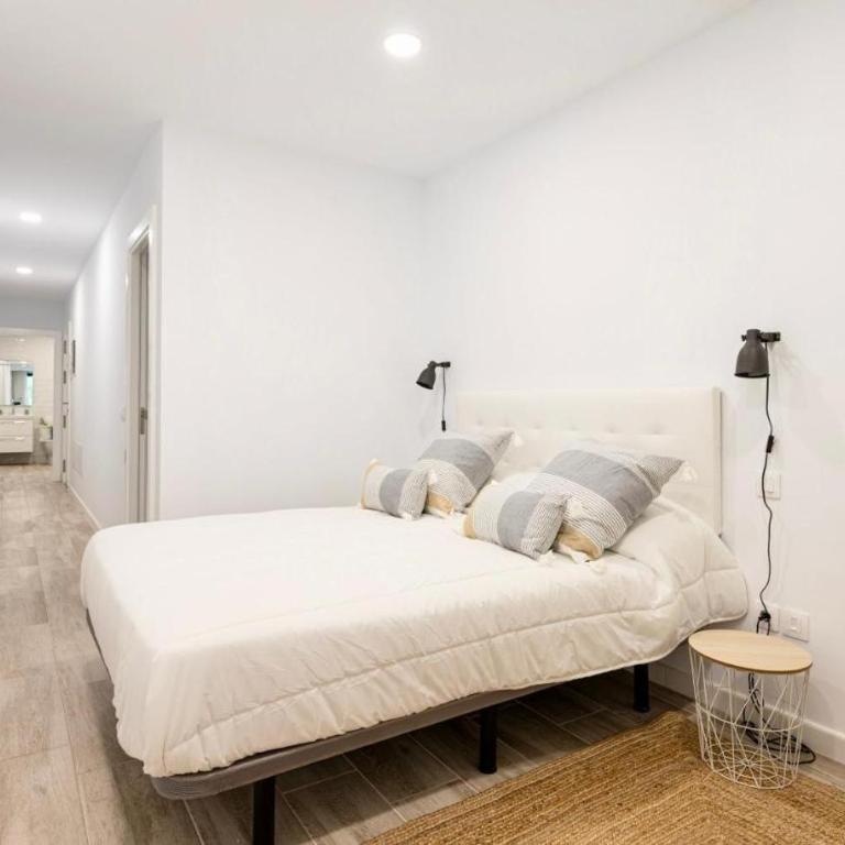 Famara Suites - Apartamento con balcón - 3