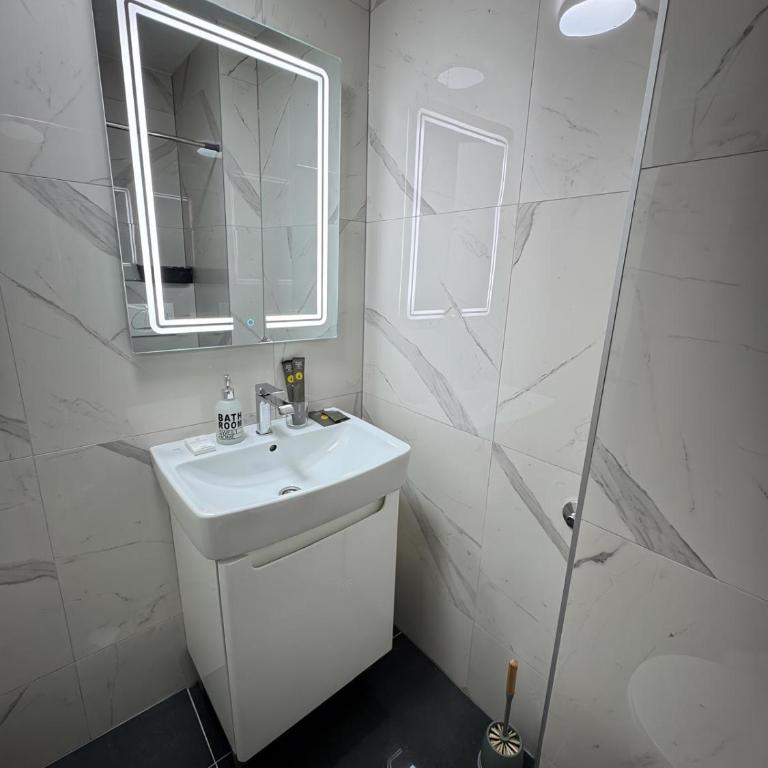 Kastel Apartmani - Apartman sa 1 Spavaćom Sobom - 8
