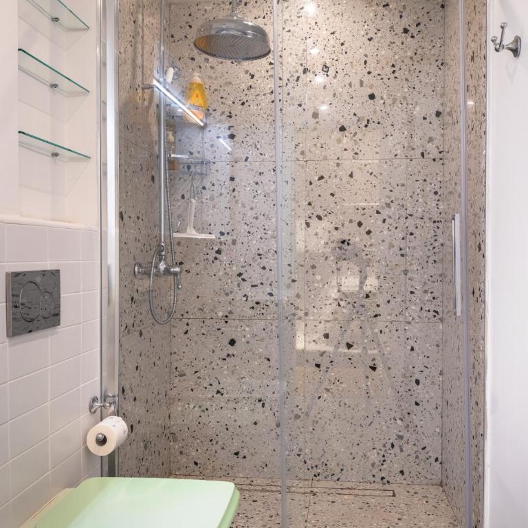Santa Croce View Cool & Air Condizioned Private Entrance Apartment - Appartamento - 31