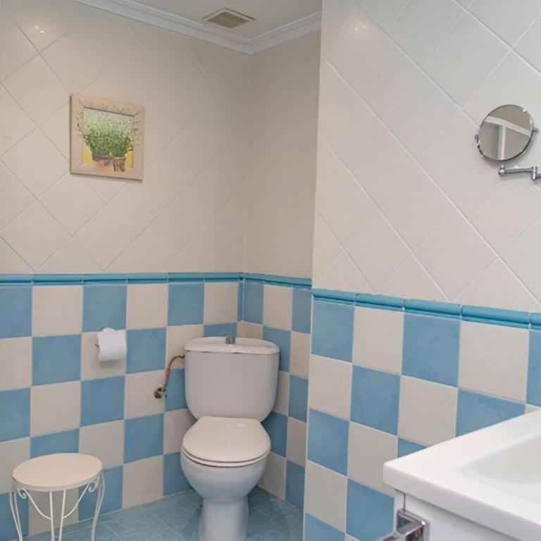 Apartamento Premium frente al mar, en primera linea de playa - Three-Bedroom Apartment - 14
