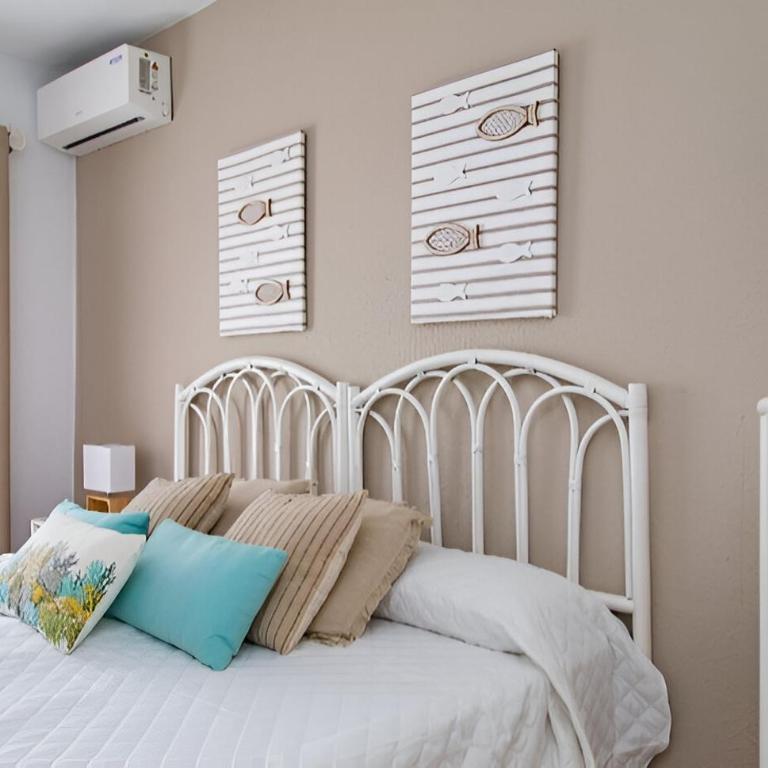 Apartamento Premium frente al mar, en primera linea de playa - Three-Bedroom Apartment - 11