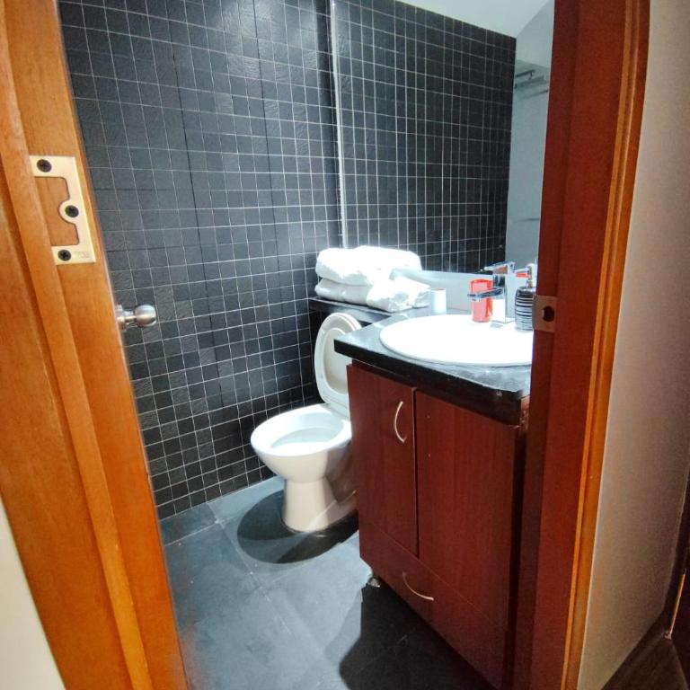 Apartamento cedritos 3 habitaciones - Three-Bedroom Apartment - 9