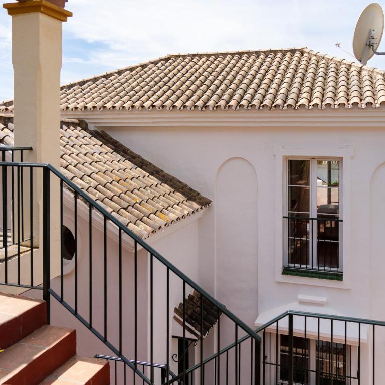 Apartment in Mijas Costa with Pool & Terrace - Villa de 3 dormitorios - 8