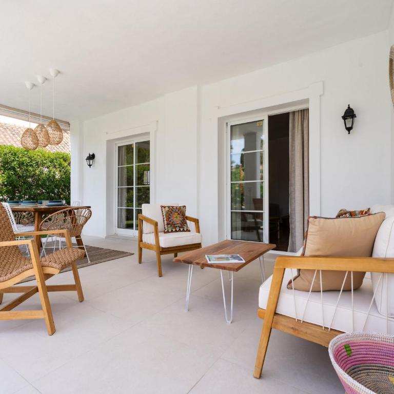 Apartment in Mijas Costa with Pool & Terrace - Villa de 3 dormitorios - 64