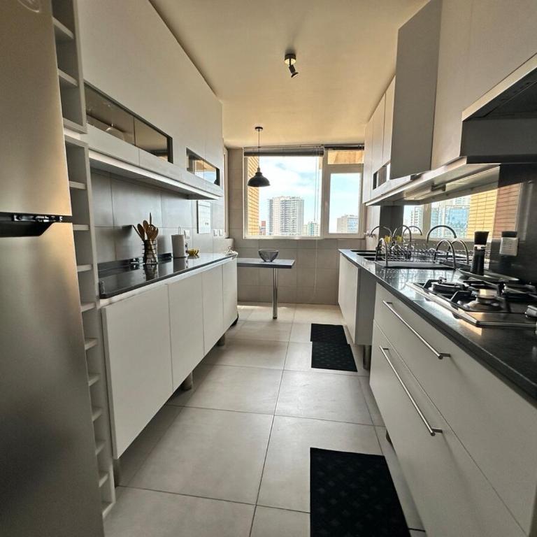 Depto 3 hab con vista al mar para 6 personas - Three-Bedroom Apartment - 11